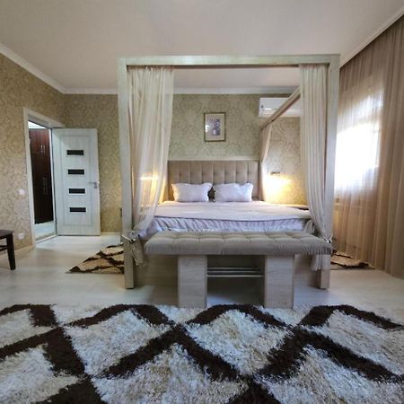 Hi-Tech Apartment In City Center Tasjkent Buitenkant foto