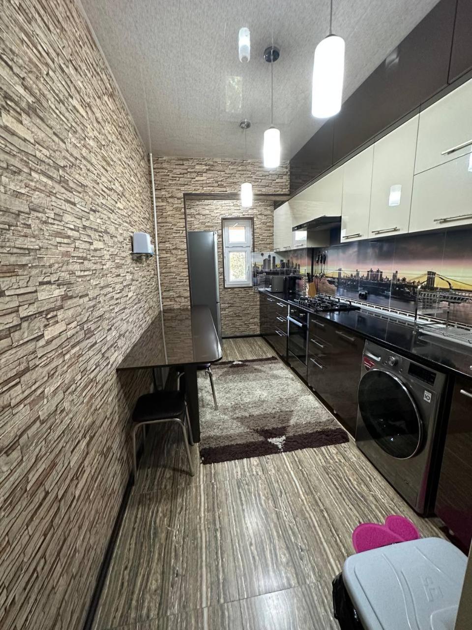 Hi-Tech Apartment In City Center Tasjkent Buitenkant foto